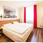 Komfortplus Appartement mit 1 Schlafzimmer und Balkon im Obergeschoss 255