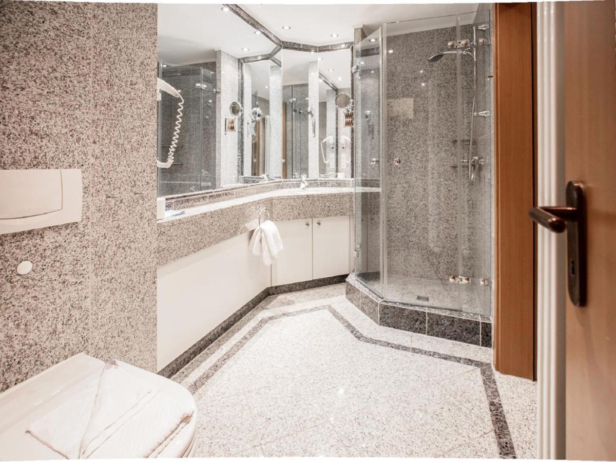 Komfortplus Mit 1 Schlafzimmer Und Balkon Im Obergeschoss 255 *